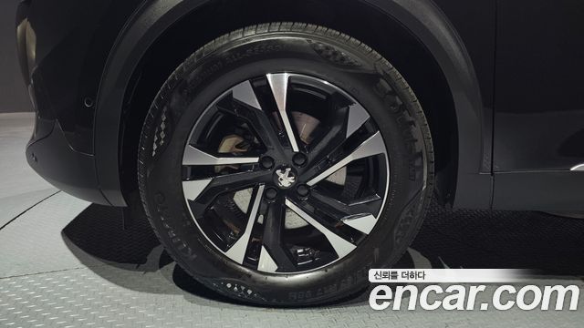 Peugeot 2008 2-го поколения EV GT Line - фото 4