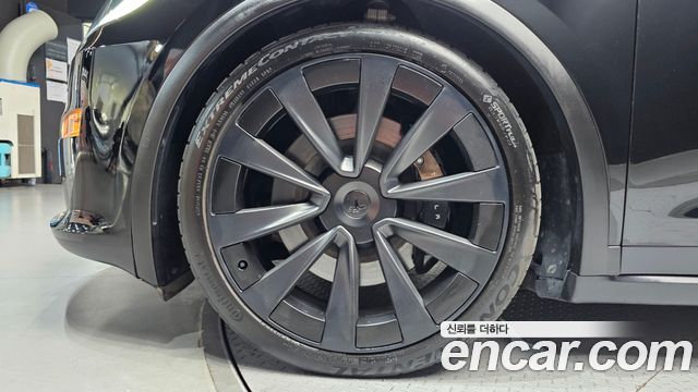 Tesla Model X AWD - фото 4