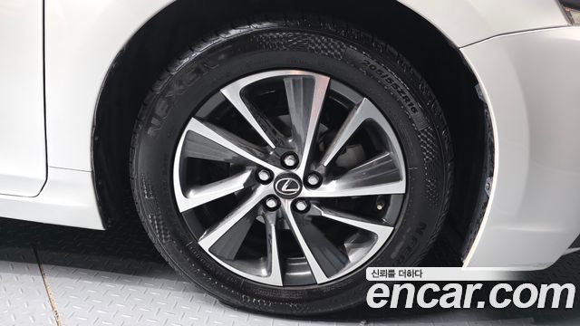 Lexus CT200h 1.8 Supreme ZWA10 - фото 4