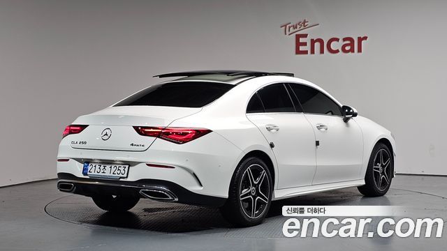 Mercedes-Benz CLA-Class C118 CLA250 4MATIC - фото 0