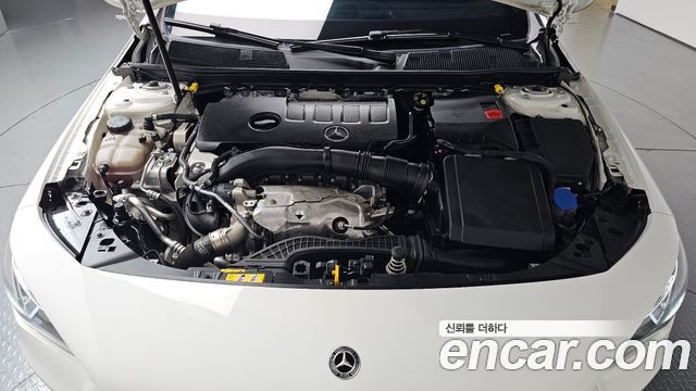 Mercedes-Benz CLA-Class C118 CLA250 4MATIC - фото 4