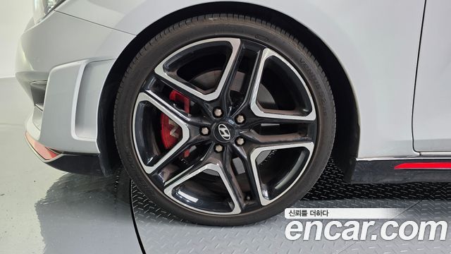 Hyundai Veloster JS 2.0 N - фото 4