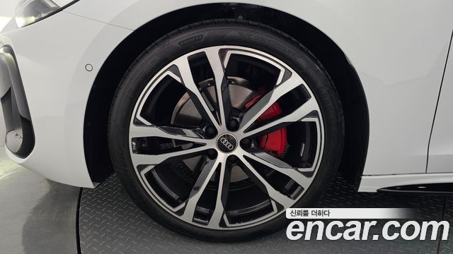 Audi A5 B10 40 TFSI Quattro S Line Black Edition - фото 4