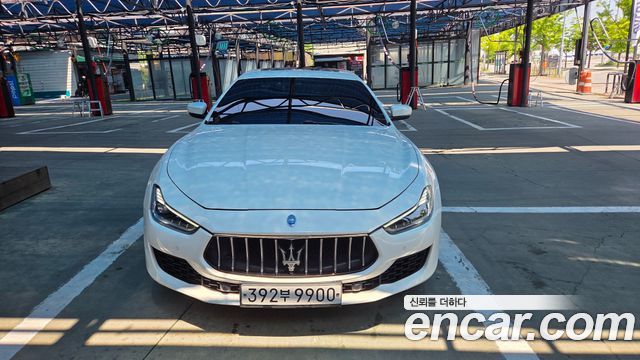 Maserati Ghibli 3.0 Diesel 3rd - фото 0