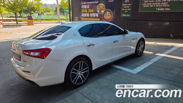 Maserati Ghibli 3.0 Diesel 3rd - фото 2