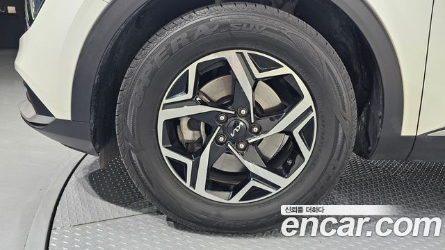 Kia Sportage 5-го поколения Gasoline 1.6 Turbo 2WD Trendy - фото 4