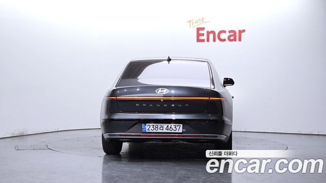 Hyundai Grandeur GN7, гибрид Premium - фото 3