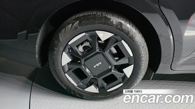 Kia Carnival Новый 4-го поколения 9-Seater Signature - фото 4
