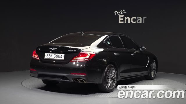 Genesis G70 2.0T AWD Supreme - фото 1