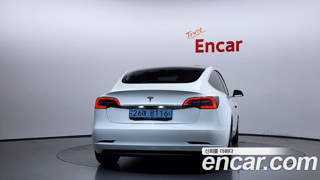 Tesla Model 3 Standard Range Plue RWD - фото 3
