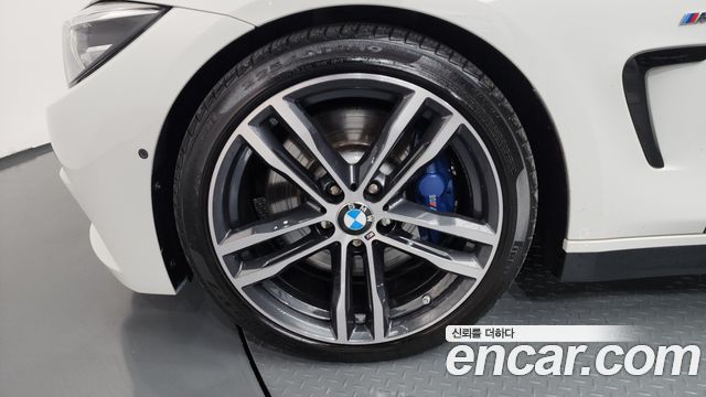 BMW 4-Series F32 430i M Sport Coupe - фото 4