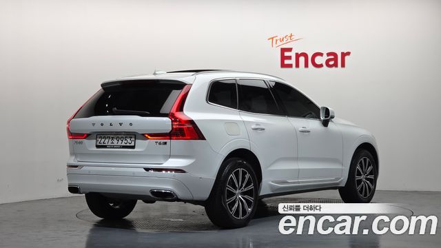 Volvo XC60 2-го поколения T6 Inscription - фото 1