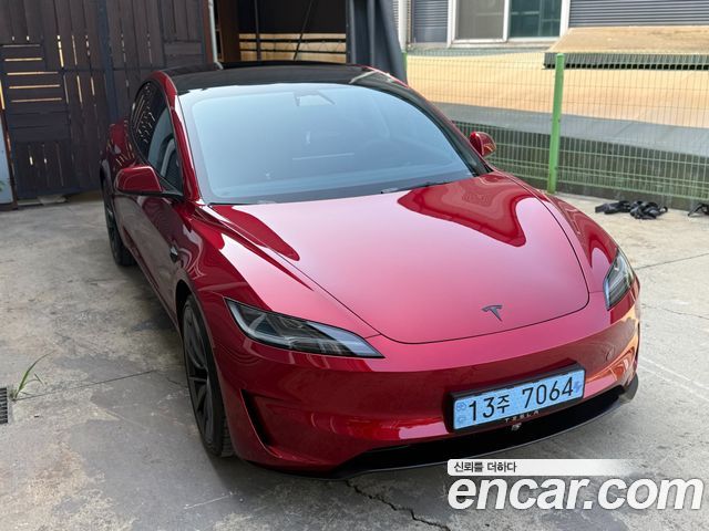 Tesla Model 3 Performance AWD - фото 2