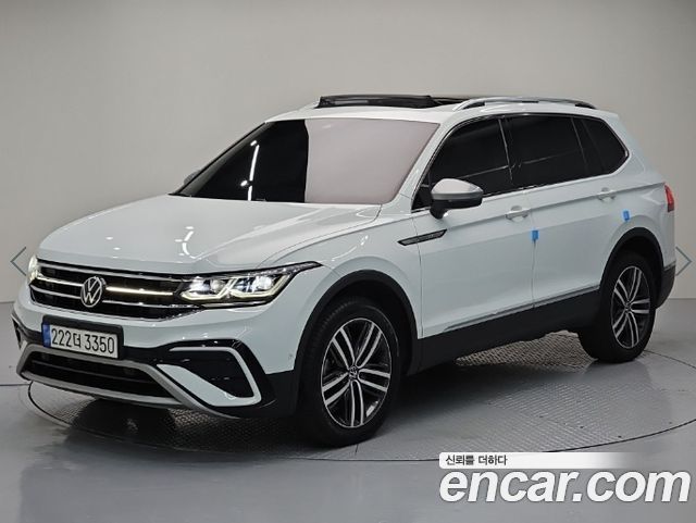 Volkswagen Tiguan 2.0 TSI Prestige - фото 0