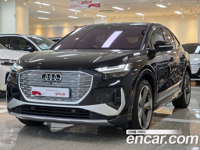 Audi Q4 e-tron F4 45 Premium Sportback - фото 0