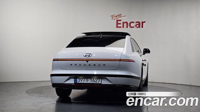 Hyundai Grandeur GN7, гибрид Calligraphy - фото 3
