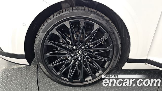 Hyundai Grandeur GN7, гибрид Calligraphy - фото 4