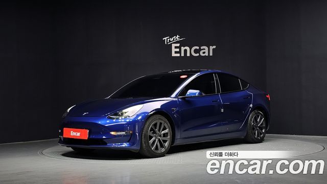 Tesla Model 3 Long Range AWD - фото 0