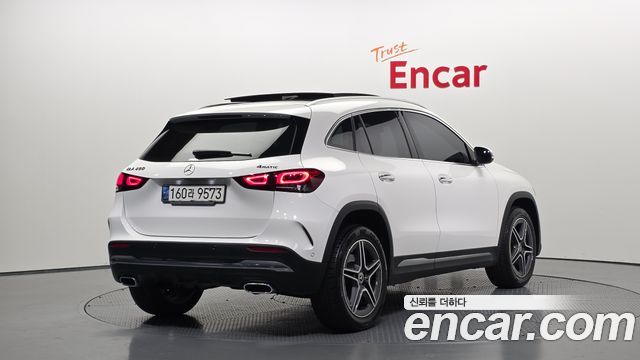 Mercedes-Benz GLA-Class H247 GLA250 4MATIC - фото 1