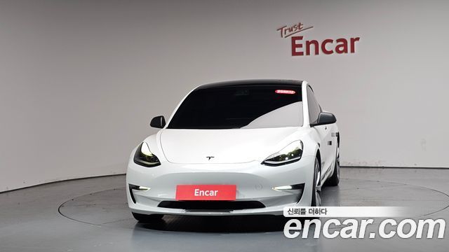 Tesla Model 3 Long Range AWD - фото 1