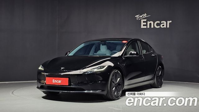 Tesla Model 3 Long Range AWD - фото 0