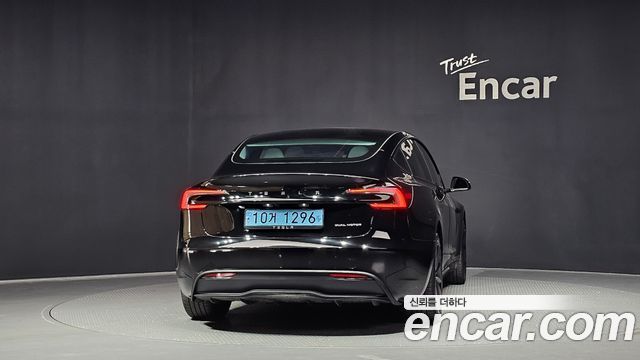 Tesla Model 3 Long Range AWD - фото 3