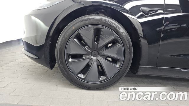 Tesla Model 3 Long Range AWD - фото 4