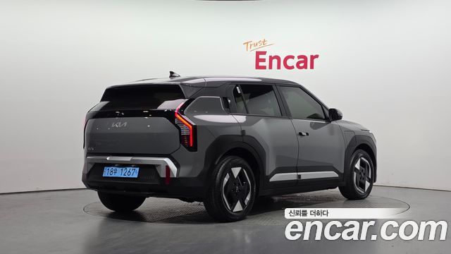 Kia EV3 Standard 2WD Air - фото 1