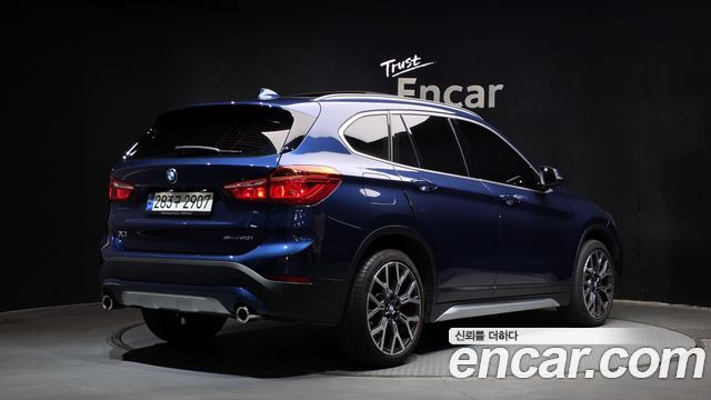 BMW X1 F48 xDrive 20i xLine - фото 1