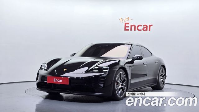 Porsche Taycan 4S - фото 0