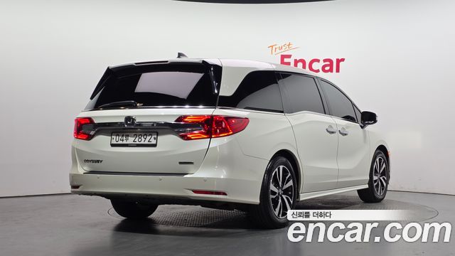 Honda Odyssey 3.5 5th - фото 1