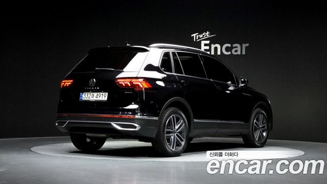 Volkswagen Tiguan 2-го поколения 2.0 TDI 4Motion Prestige - фото 1