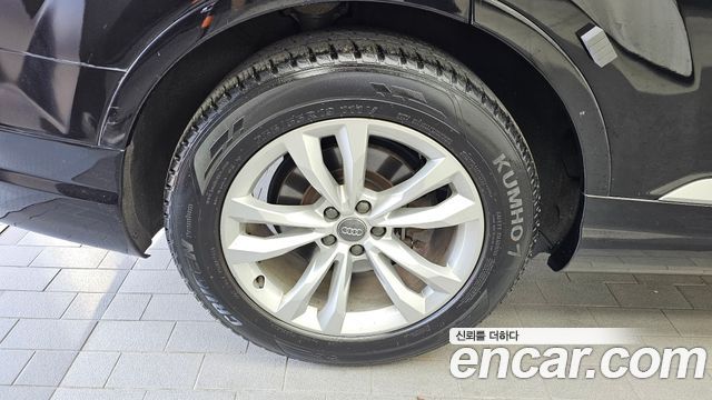 Audi Q7 45 TFSI Quattro - фото 4