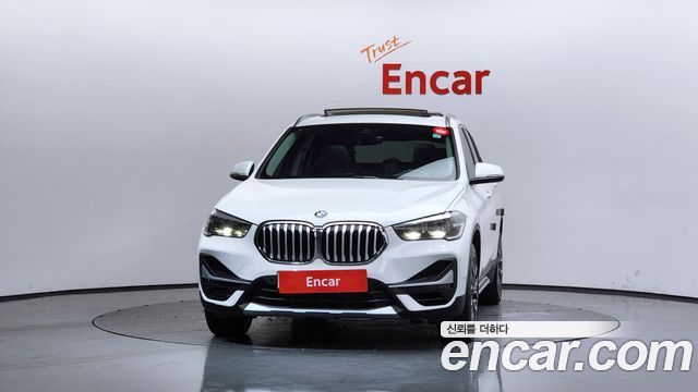 BMW X1 F48 xDrive 20i xLine - фото 2