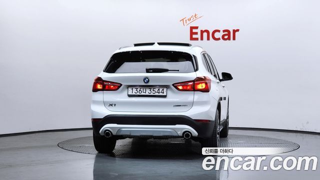BMW X1 F48 xDrive 20i xLine - фото 3