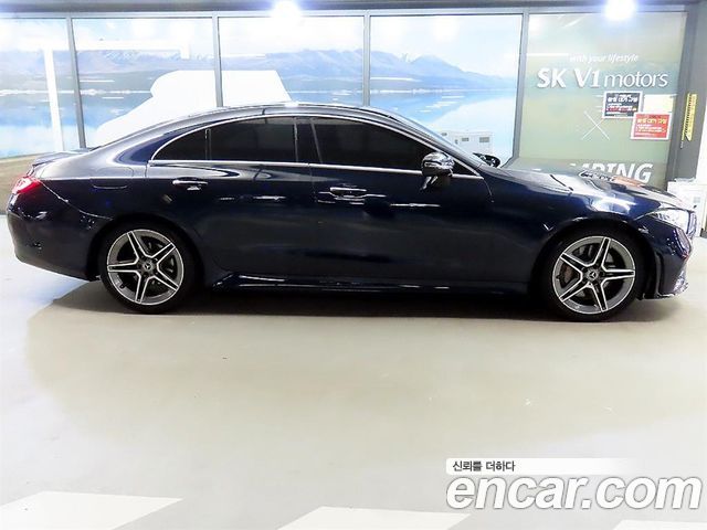 Mercedes-Benz CLS-Class C257 CLS300d AMG Line - фото 3
