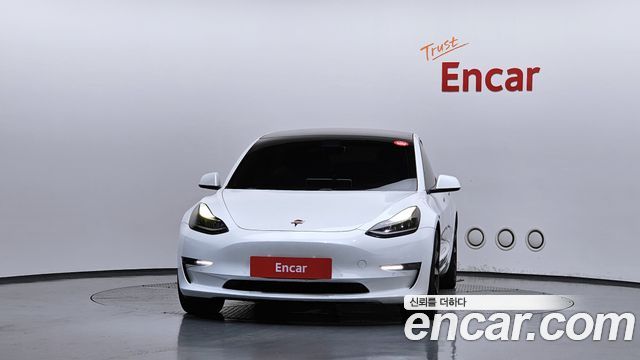 Tesla Model 3 Long Range AWD - фото 2