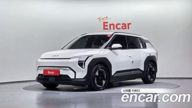 Kia EV3 Long Range 2WD AIr - фото 0