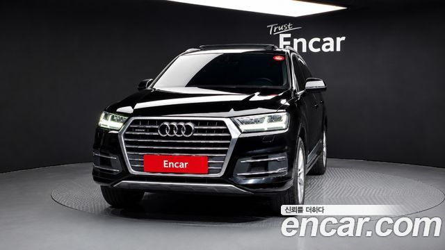 Audi Q7 45 TFSI Quattro - фото 2
