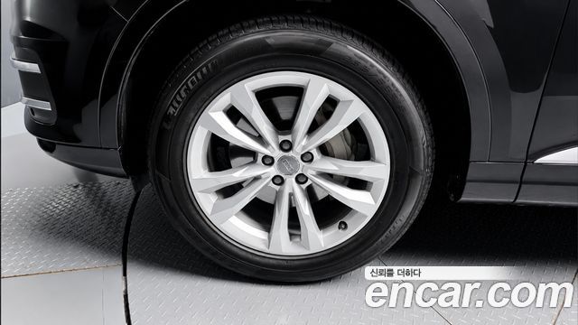 Audi Q7 45 TFSI Quattro - фото 4