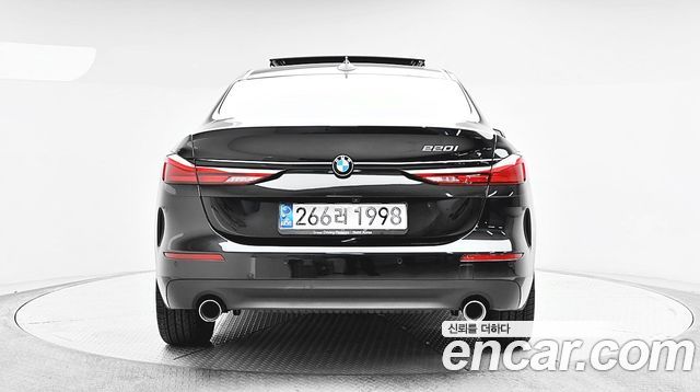 BMW 2-Series F44 220i Advantage - фото 2