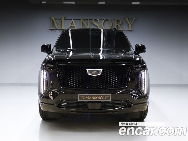 Cadillac Escalade 5-го поколения 6.2 Sports Platinum - фото 1