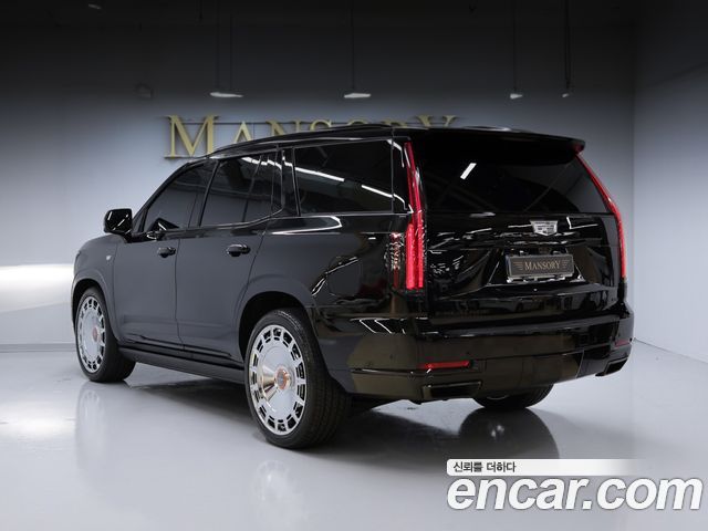 Cadillac Escalade 5-го поколения 6.2 Sports Platinum - фото 2
