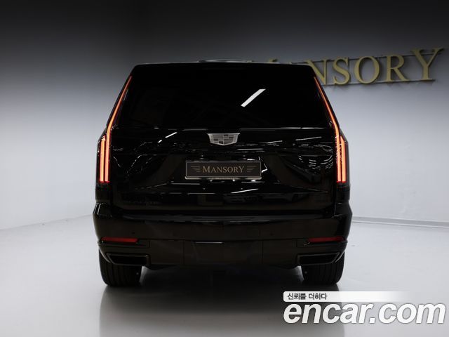 Cadillac Escalade 5-го поколения 6.2 Sports Platinum - фото 3