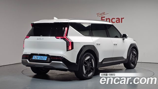 Kia EV9 Long Range 4WD Earth - фото 0