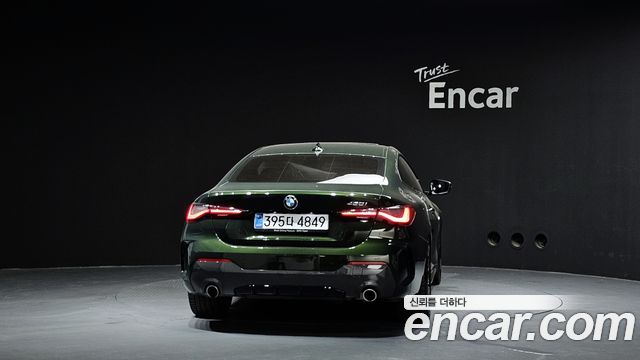 BMW 4-Series G22 420i M Sport Coupe - фото 3