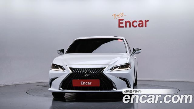 Lexus ES 7-го поколения Luxury Plus - фото 2
