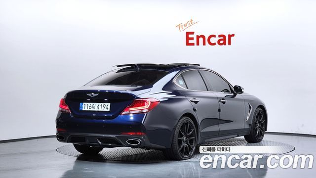 Genesis G70 2.0T AWD Sport Package - фото 1