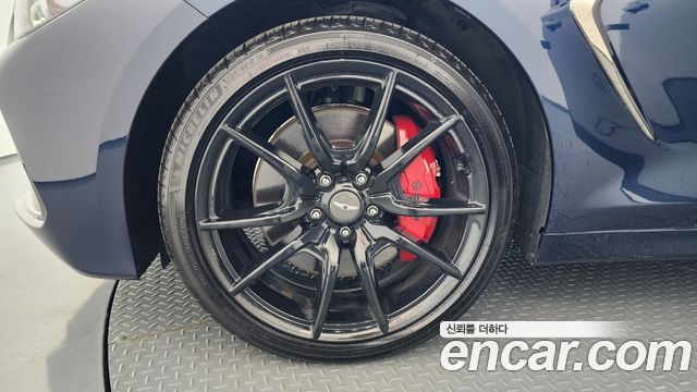Genesis G70 2.0T AWD Sport Package - фото 4