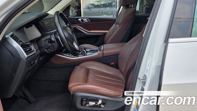 BMW X5 G05 xDrive 45e xLine - фото 1